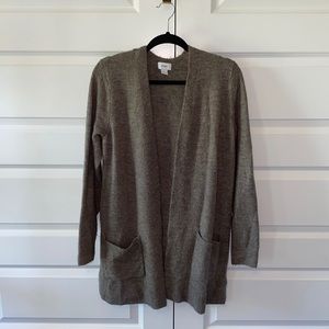 Old Navy greige cardigan size large